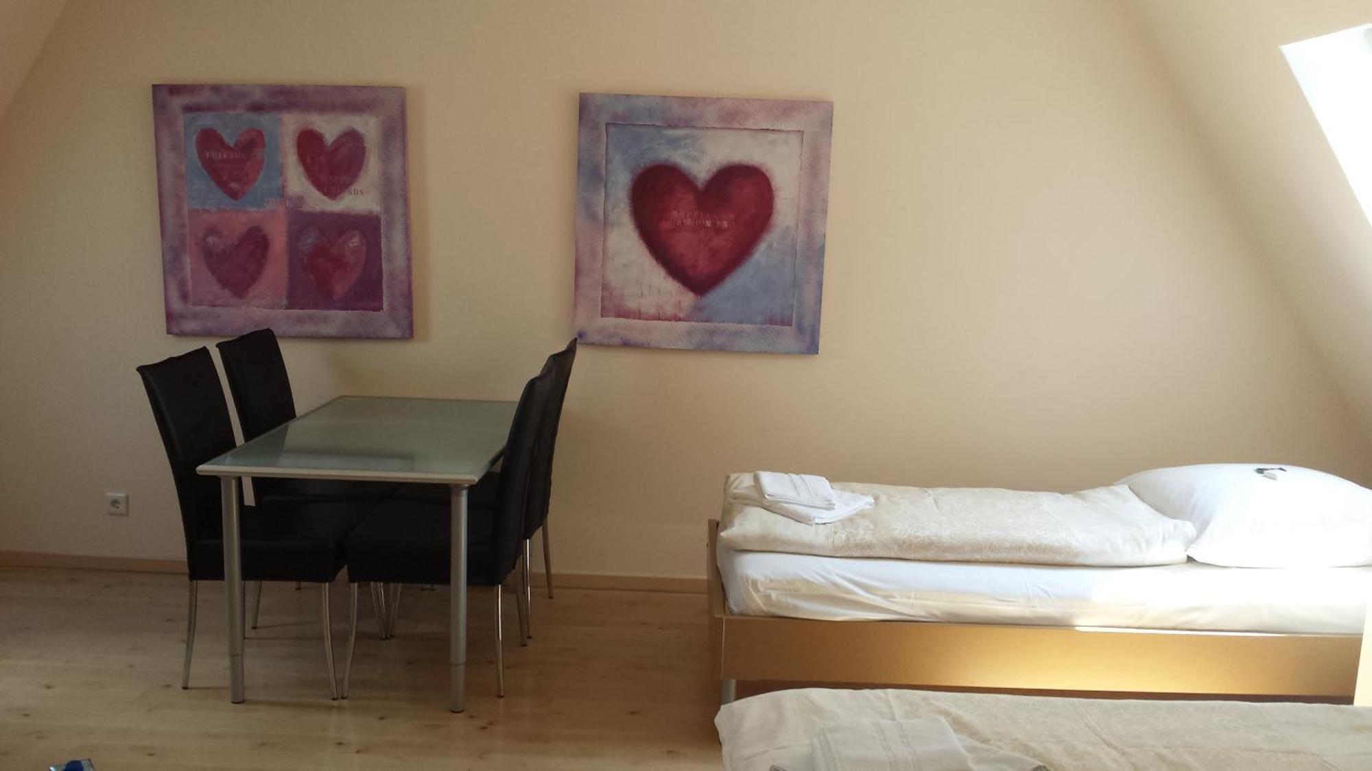Barcelona Bed & Breakfast Düsseldorf Værelse billede