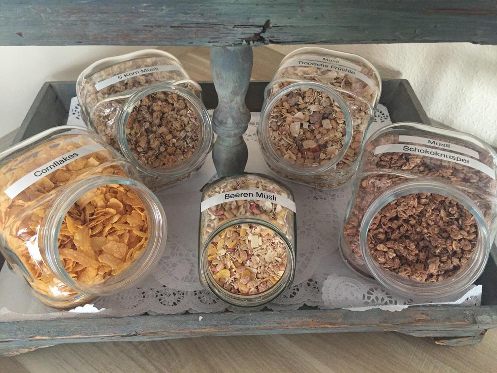 Barcelona Bed & Breakfast Düsseldorf Eksteriør billede