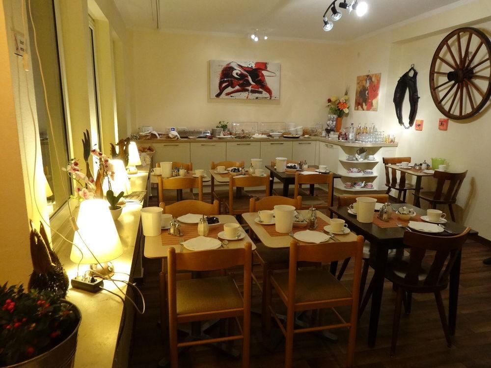 Barcelona Bed & Breakfast Düsseldorf Eksteriør billede