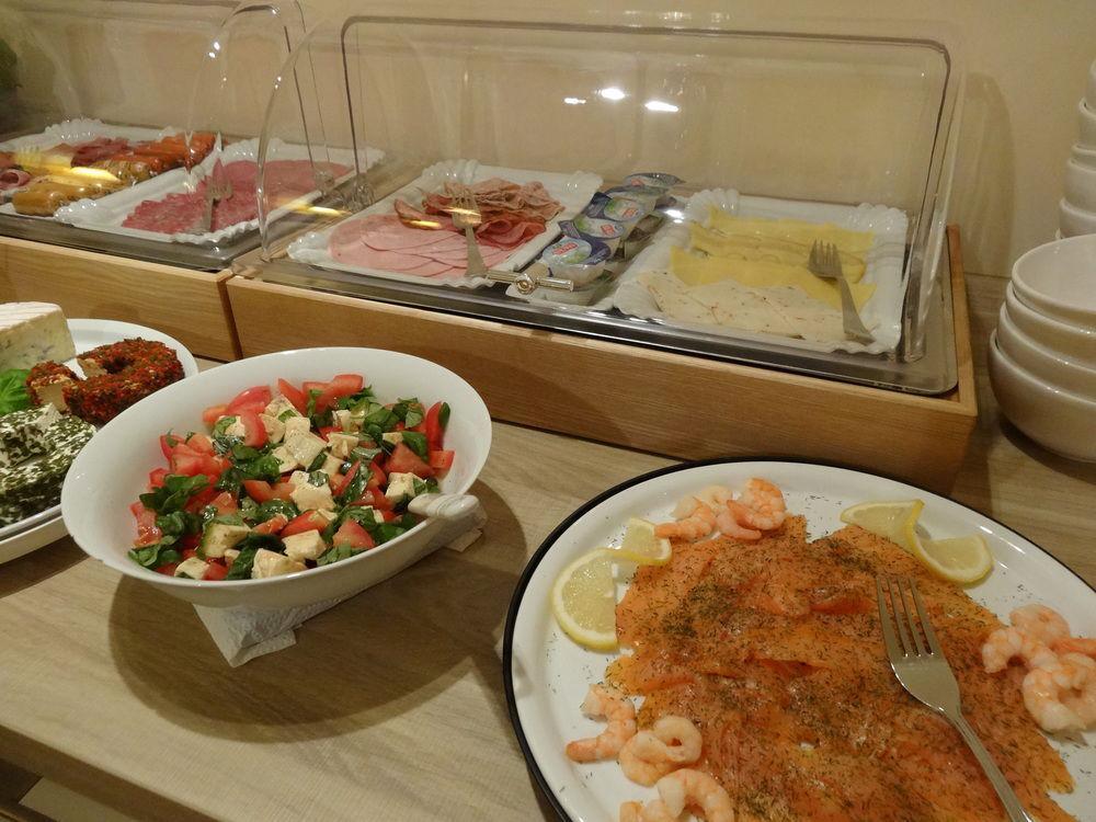 Barcelona Bed & Breakfast Düsseldorf Eksteriør billede
