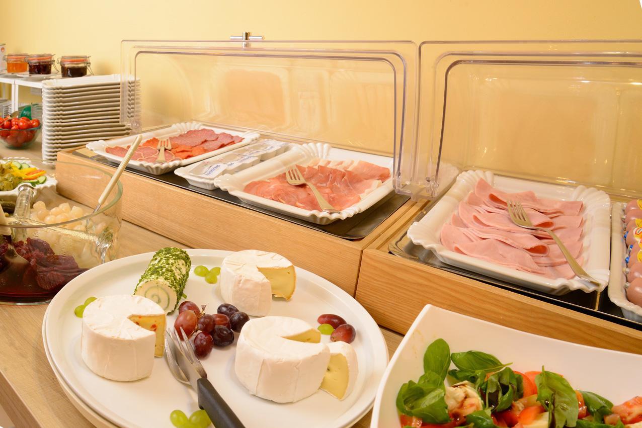 Barcelona Bed & Breakfast Düsseldorf Eksteriør billede